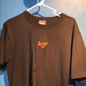 Champion T-shirt that says broken